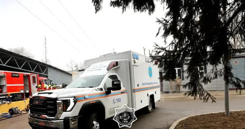 Пострадавшего альпиниста эвакуировали с высоты 3600 метров в горах Алматы