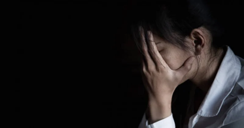 Келісіммен болған : кәмелетке толмаған қызды зорлады деген шенеунікке қатысты полиция ақпарат берді