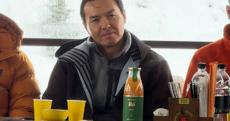 Псилоцибины, духовная эпоха и Нурали Алиев: о чём ещё говорил внук Назарбаева на бизнес встрече в горах