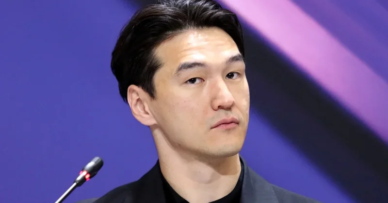 В сети появились кадры концерта Нурлана Сабурова после депортации из России