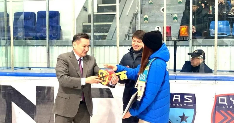 Чемпионке Сурдлимпийских игр подарили трехкомнатную квартиру в ВКО