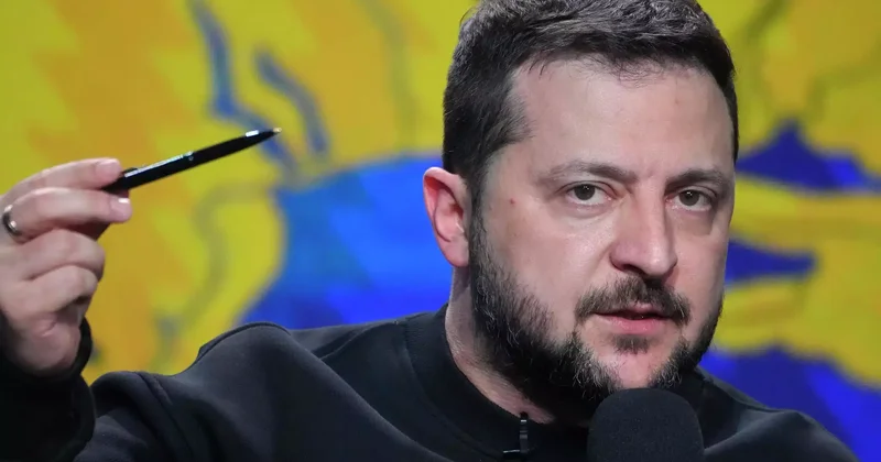 Зеленский үшжақты келіссөз қашан өтуі мүмкін екенін айтты