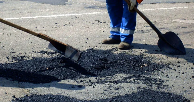 ​БҚО Сырым ауданында жол жөндеуге бөлінген миллиондар жымқырылды