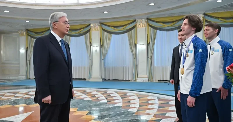 Тоқаев қысқы Олимпиада ойындарының чемпионы Михаил Шайдоровты марапаттады