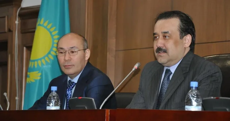 Госбезопасность под вопросом: проверить чиновников, упомянутых в файлах Эпштейна, просит депутат