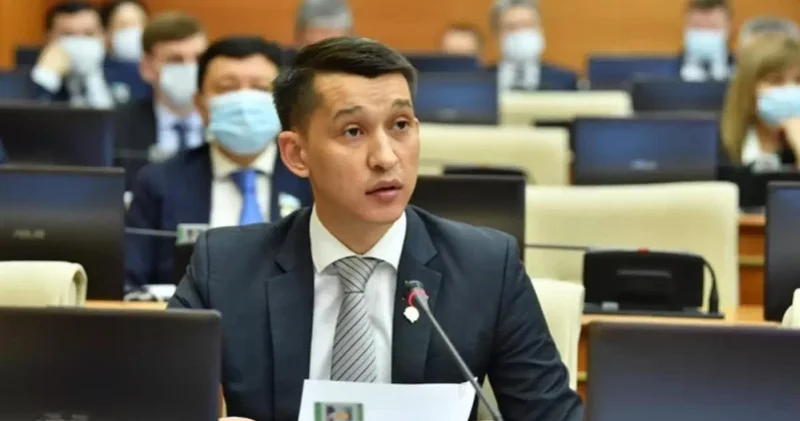 Еліміздегі ең төмен жалақы мөлшері ауыл шаруашылығы саласында Тілектес Адамбеков