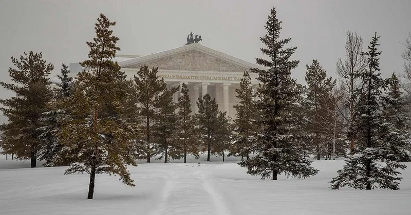 Зима проверяет астанчан на прочность: синоптики обещают до 24 градусов