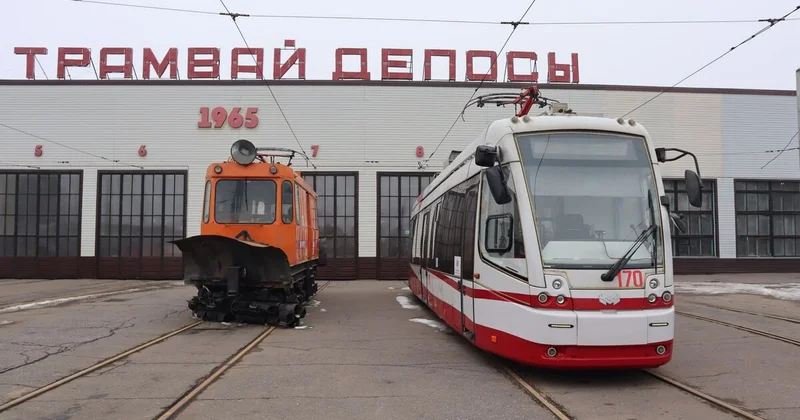 Зачем председатель правления водит трамвай?