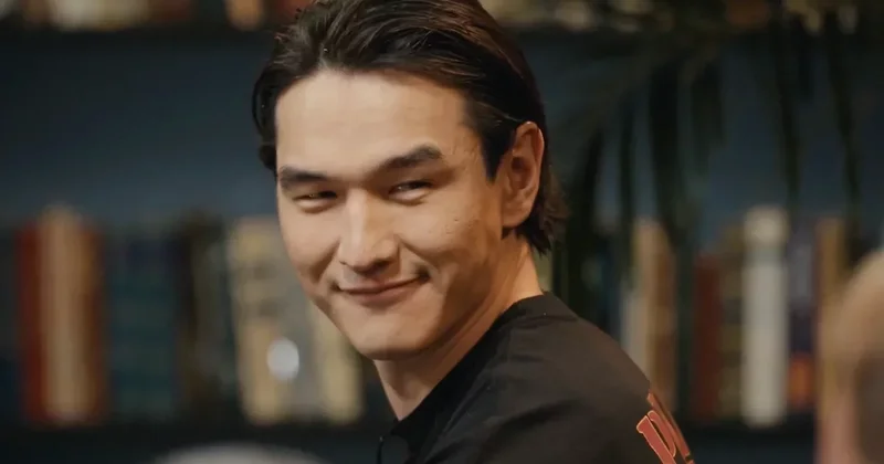 Стендап комик Сабуров погасил налоговые долги своей компании в России