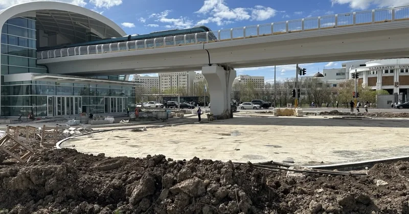 ЛРТ в Астане обещают запустить через 10 дней: у Nazarbayev University убрали забор