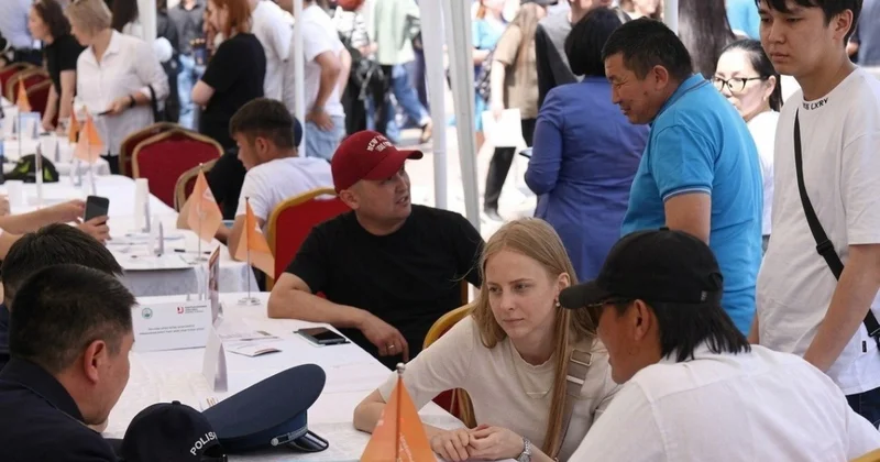 От практики к службе: инициатива AMANAT открывает путь молодежи