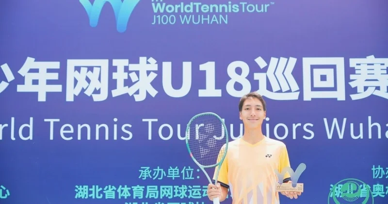 15 жасар теннисші Аңсар Ниетқалиев Қытайдағы турнирдің финалына дейін жетті