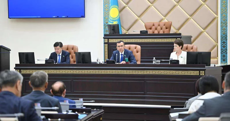Пакет важных законов рассмотрели на заседании Сената