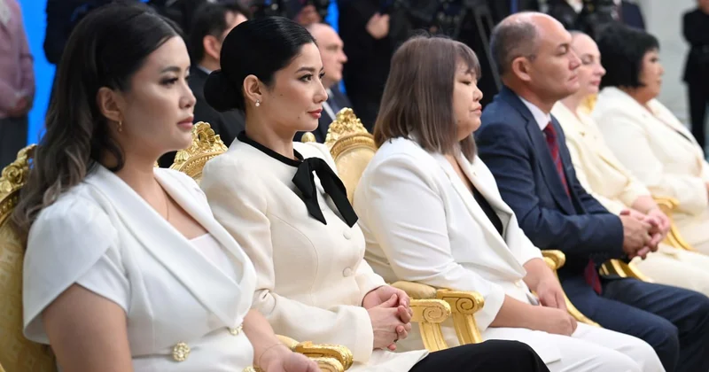 Президент: Журналистер ұлтты өркениетке жетелейтін ағартушылық жолдағы шамшырақ болуы керек