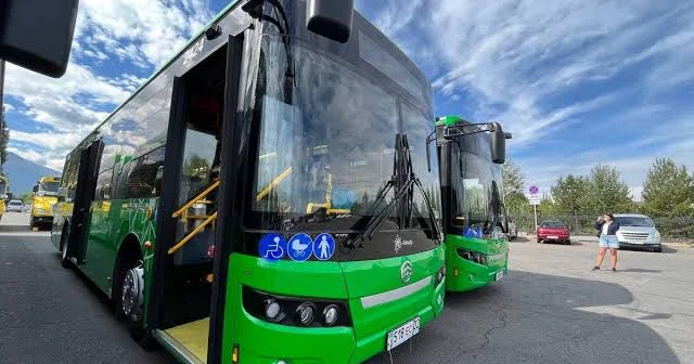 Алматыда 12 автобустың бағыты уақытша өзгертілді