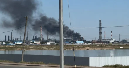 На территории Атырауского НПЗ произошло возгорание