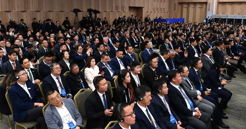 Президент инвестфорумды жыл сайын Алматыда өткізуді ұсынды