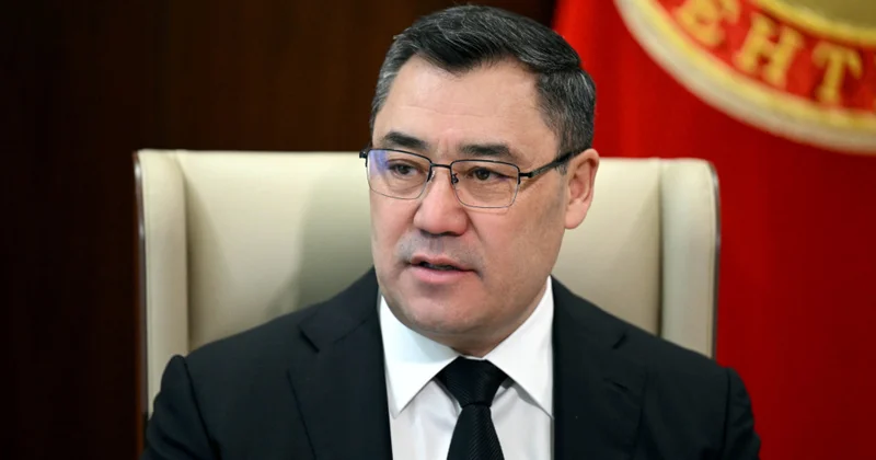 Жапаров еркін, таза және ашық президент сайлауын өткізу туралы жарлыққа қол қойды