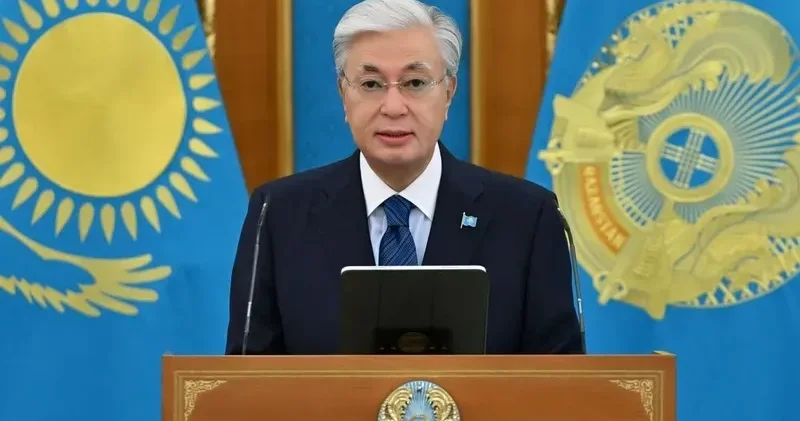 Тоқаев Қазақстан халқын Республика күнімен құттықтады