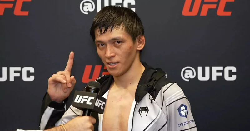 Азат Мақсұм UFC де қатарынан үшінші рет жеңілді