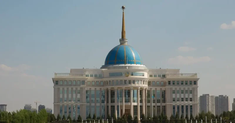 Президенты и короли поздравили Токаева с Днём Республики