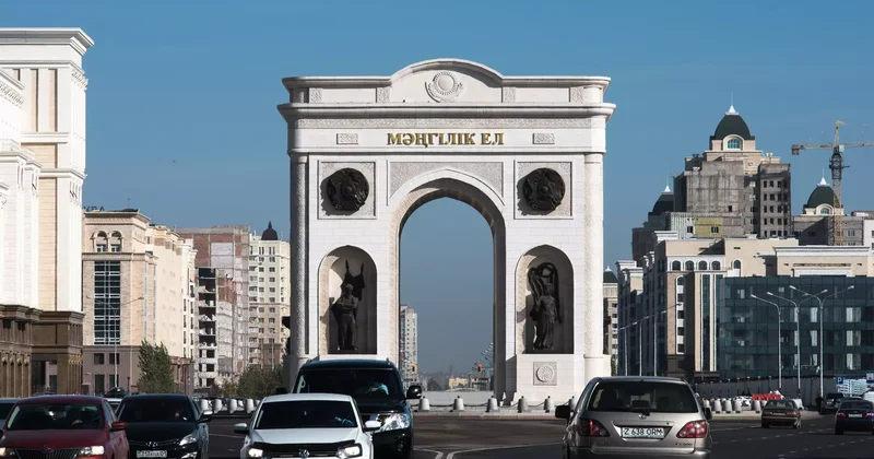 Қазақстанда Республика күні тойланып жатыр