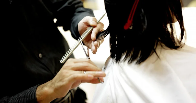 Подросток частично облысел после процедуры в салоне красоты Актау