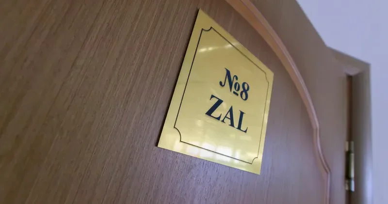 Ақтөбеде пойыз бастығын пышақтап өлтірген жігітке қатысты сот басталды