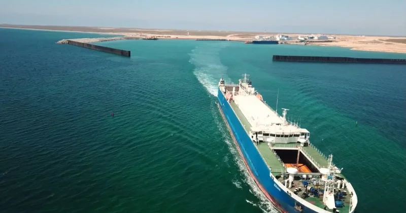 Ақтау мен Құрық порттары жаңғыртылып, Әзербайжаннан екі кеме сатып алынады