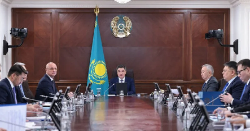 Олжас Бектенов көлік инфрақұрылымын дамыту шараларын жеделдетуді тапсырды