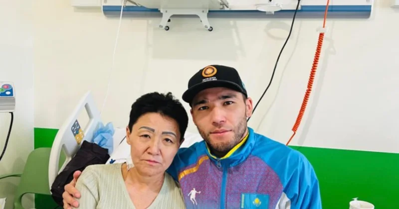 Анасына бауырын бөліп берген