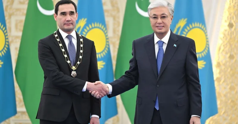 Токаев наградил Бердымухамедова орденом Алтын Қыран