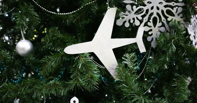 Подорожают ли билеты на самолёты и поезда в Казахстане перед праздниками