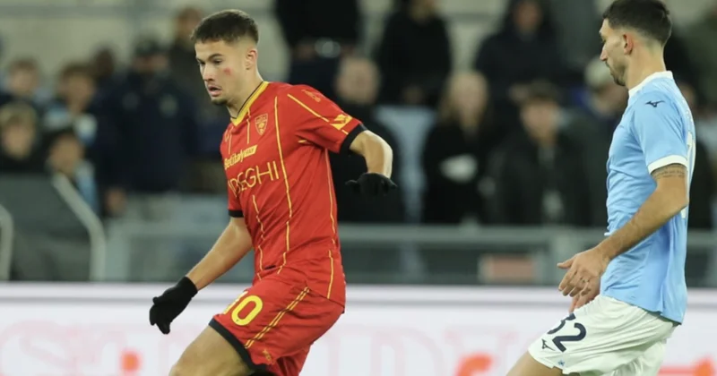 Футболисты вышли на поле с женскими именами на футболках в поддержку кампании против насилия