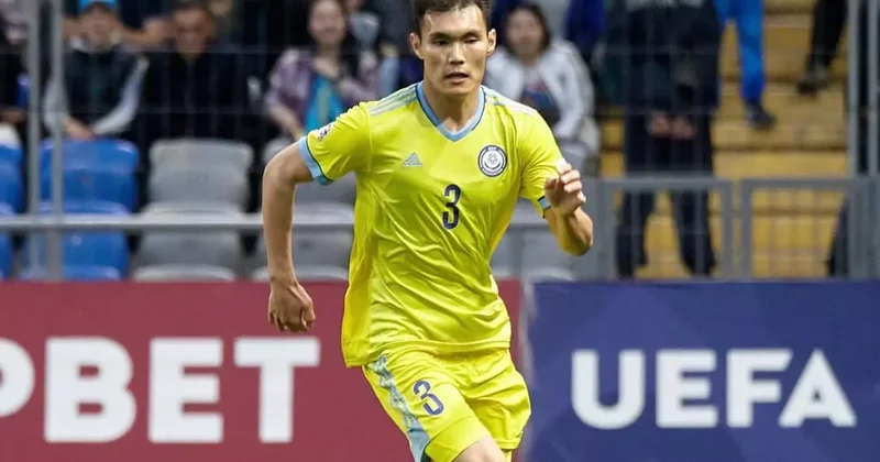 Қазақстанның үздік футболшылары кімдер?