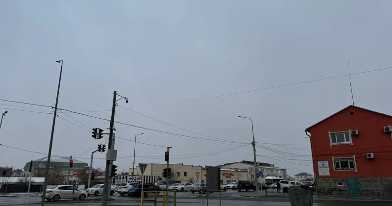 Умные светофоры за миллиарды в Атырау: зачем их так много и куда девают старые