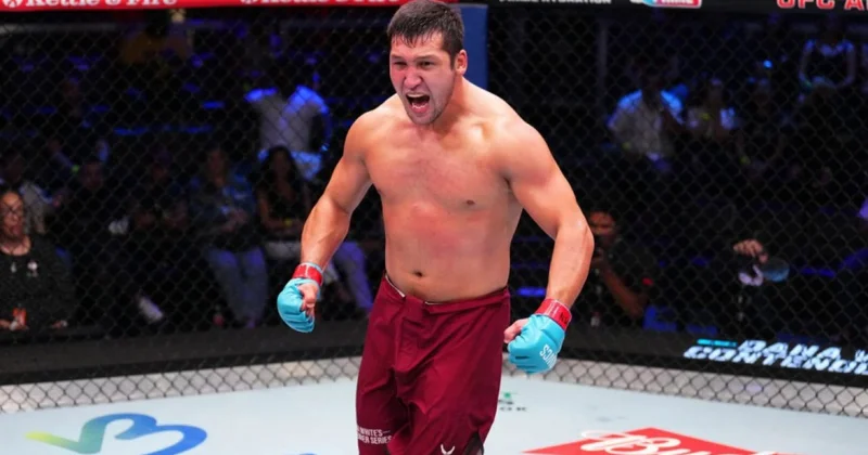 Дияр Нұрғожай бразилиялық спортшымен күш сынасады