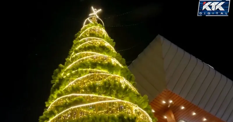 Украшением городов к Новому году недовольны на западе Казахстана (видео)