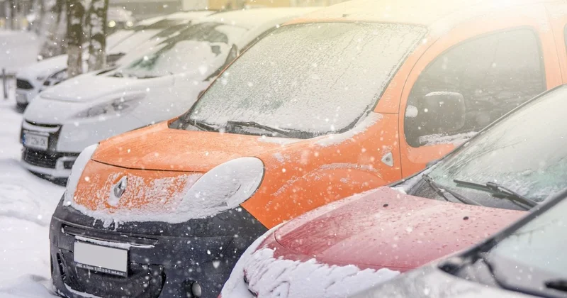 Мужчина угнал автомобиль девушки со двора в Астане