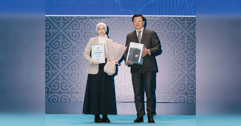 Лучший молодой работник производства: в Астане наградили Аяжан Жамкенову