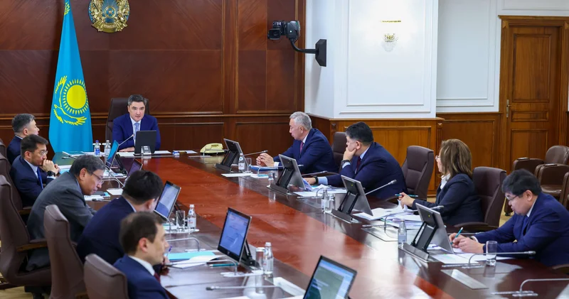 Правительство обсудило меры для устойчивого роста экономики