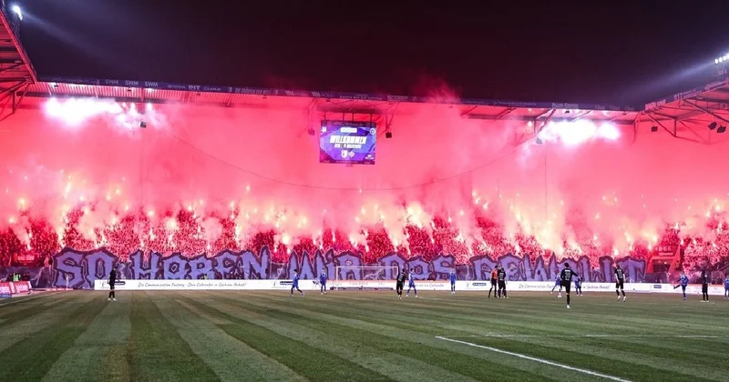 Матчтағы тәртіпсіздік: Германияда 60 тан астам полиция қызметкері жарақат алды