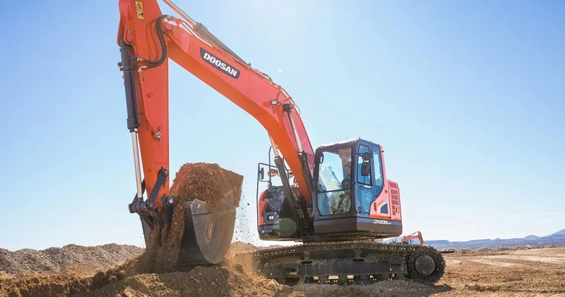 Экскаватор за 25 млн тенге забрали у казахстанца