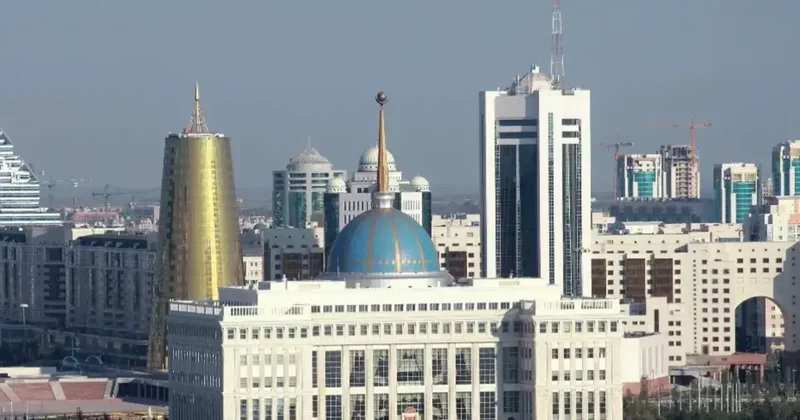 Порядок передачи полномочий президента при его досрочной отставке изменят в Казахстане