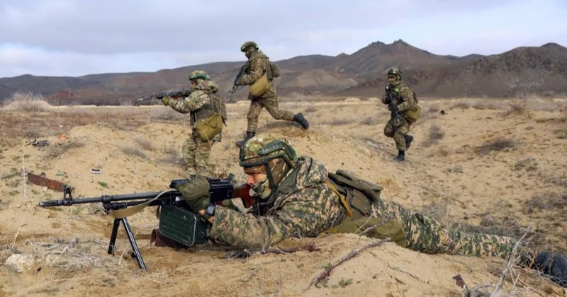 Десантшы барлаушыларды қалай даярлайды
