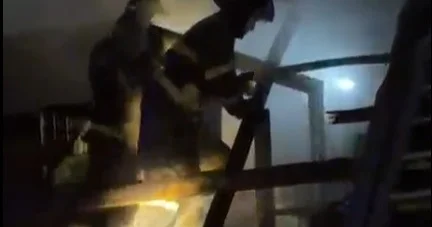 Елордада тұрғын үйден шыққан өрт 250 шаршы метр аумақты шарпыған