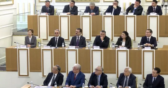 Новую модель назначения высших должностных лиц предлагают закрепить в Конституции