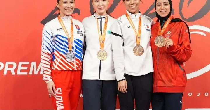 Казахстанские каратисты завершили турнир Премьер лиги с золотыми медалями