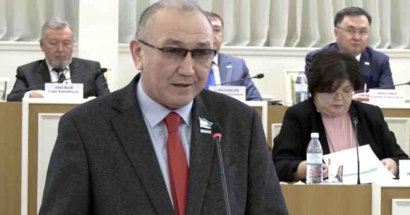 Жеке деректерді қорғау Конституцияда бекітілуі тиіс Марат Башимов