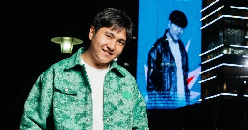 Исполнитель хита про ландыши окунул в ностальгию фанатов отрывком из новой песни